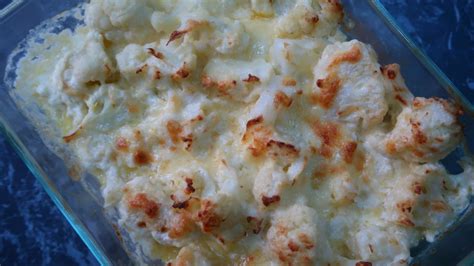 4-ingredient-cheesy-low-carb-cauliflower-casserole image