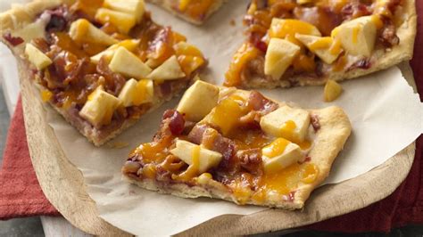 apple-bacon-breakfast-flatbread-recipe-pillsburycom image