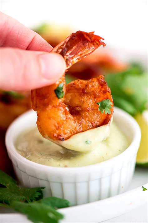 honey-cilantro-lime-shrimp-garnish-glaze image