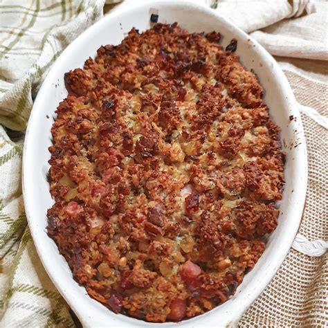 deliciously-easy-bacon-stuffing-cooking-with-bry image