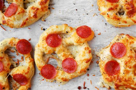 pizza-pretzels-the-candid-appetite image