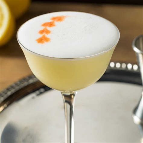 the-ultimate-pisco-sour-recipe-cocktail-society image