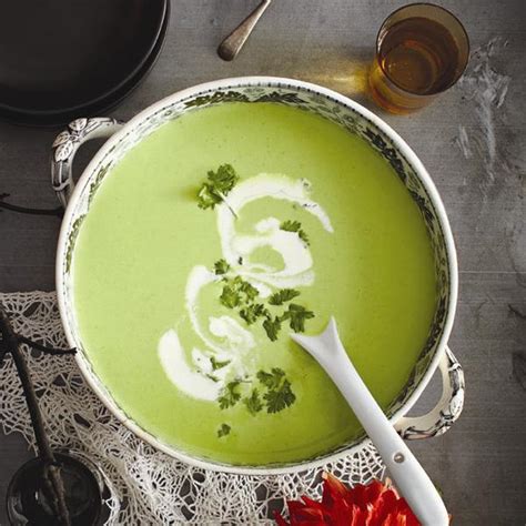 cilantro-soup-recipe-chatelainecom image
