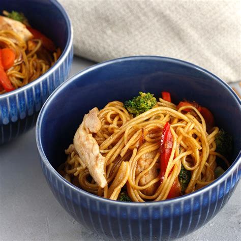 chicken-vegetable-lo-mein-simply-asia image
