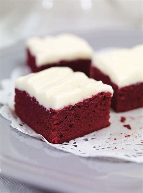 red-velvet-brownies-ricardo image