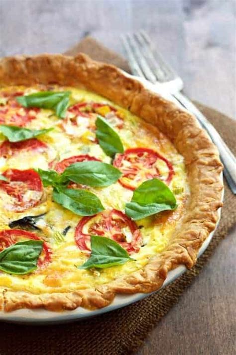 tomato-and-corn-pie-recipe-with-fresh image