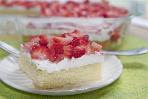 strawberry-shortcake-bars-recipe-the-best-divas image
