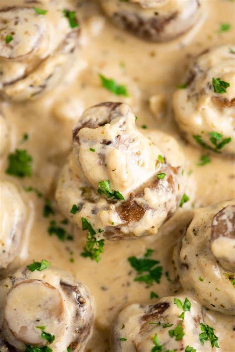 creamy-garlic-mushrooms-recipe-build-your-bite image
