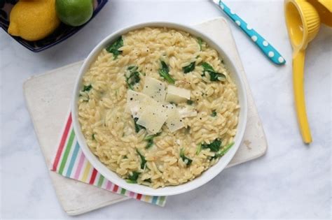 one-pot-spinach-parmesan-orzo-10-minute-meal image