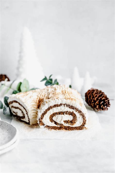 white-chocolate-gingerbread-yule-log-broma-bakery image