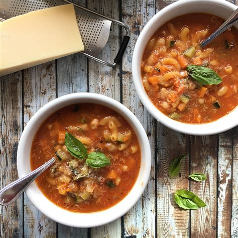 macaroni-minestrone-soup-lizs-healthy-table image