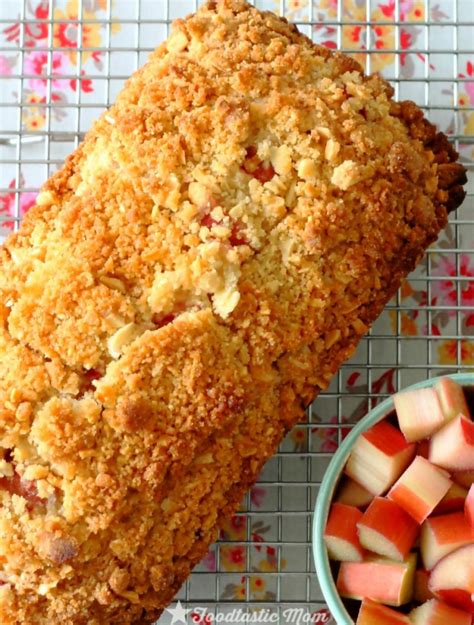 rhubarb-quick-bread-with-almond-streusel image