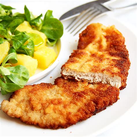 authentic-viennese-pork-schnitzel-with-video-little image