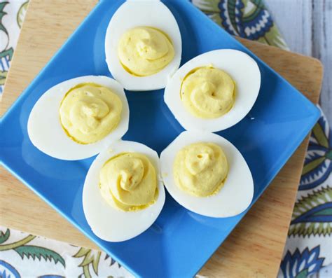 weight-watchers-deviled-eggs-recipe-heres-how-to image