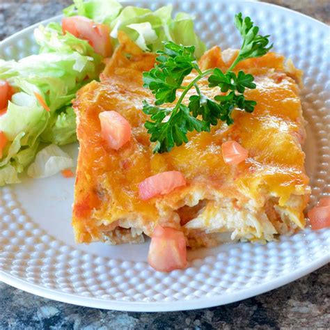 7-enchilada-casserole-recipes-that-taste-too-good-to-be image