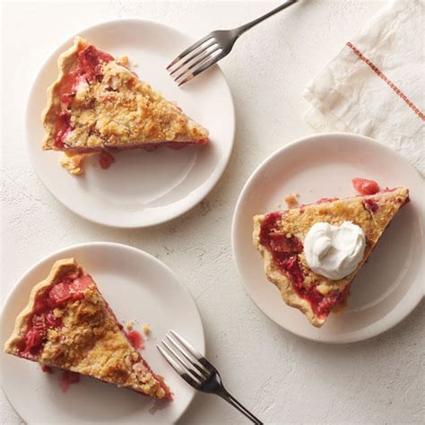 rhubarb-pie-with-crumb-top-recipe-land-olakes image