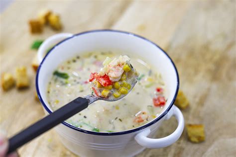 20-minute-prawn-and-corn-chowder-recipe-maya image