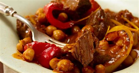 rioja-beef-with-chickpeas-peppers-and-saffron-daily image