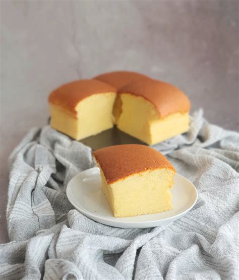 taiwanese-castella-cake-super-fluffy-jiggly-by image