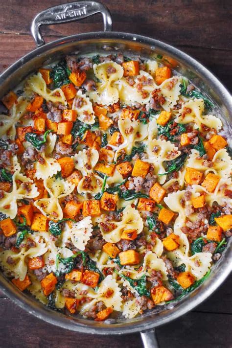 creamy-butternut-squash-pasta-with-sausage-and-spinach image