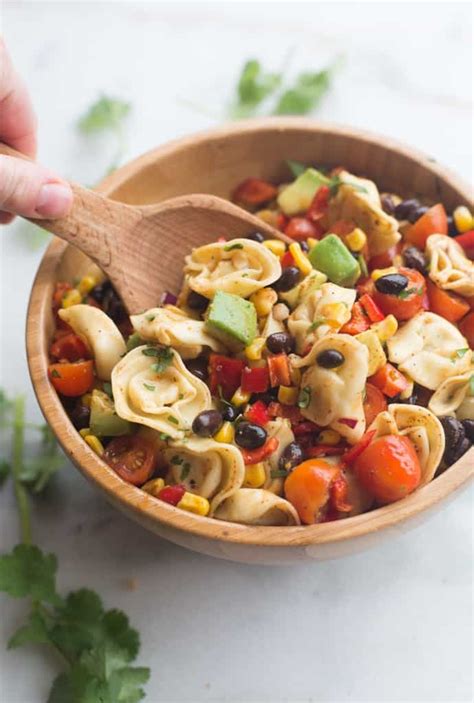 easy-tortellini-pasta-salad image