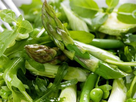 asparagus-peas-and-basil-piselli-con-asparagi-e image