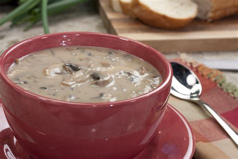 super-creamy-mushroom-soup-mrfoodcom image