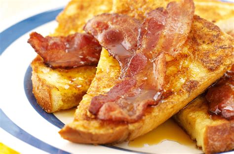 french-toast-with-maple-syrup-and-bacon-american image