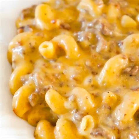 instant-pot-bacon-cheeseburger-pasta-this-is-not image