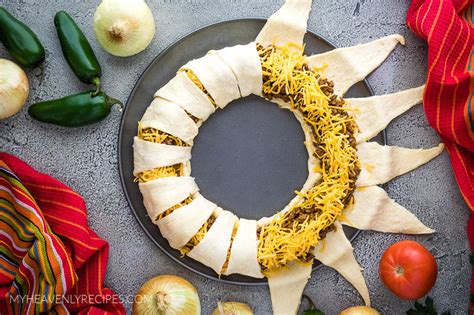 crescent-roll-taco-ring-my-heavenly image