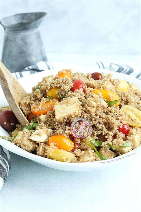 quinoa-caprese-salad-recipe-happy-healthy-mama image