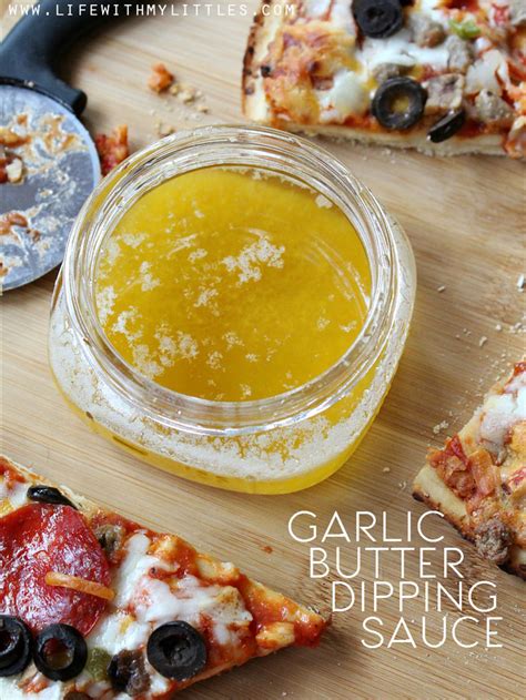 garlic-butter-dipping-sauce-dominos-copycat image
