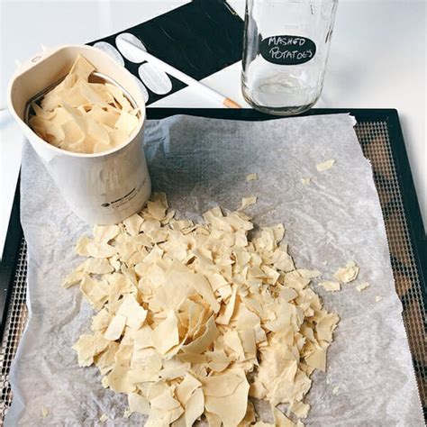 how-to-dehydrate-mashed-potatoes-for-home-or-the-trail image