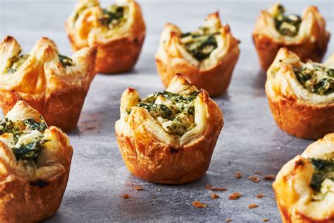 best-spinach-puffs-recipe-how-to-make-spinach-puffs image