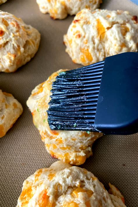 cheddar-bay-biscuits-a-copycat-red-lobster image