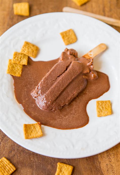 skinny-chocolate-peanut-butter-graham-fudge-pops image