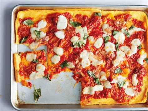 polenta-caprese-pizza-recipe-self image
