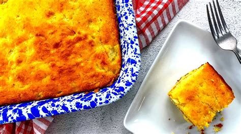jiffy-cornbread-casserole-with-ham-and-cheese image