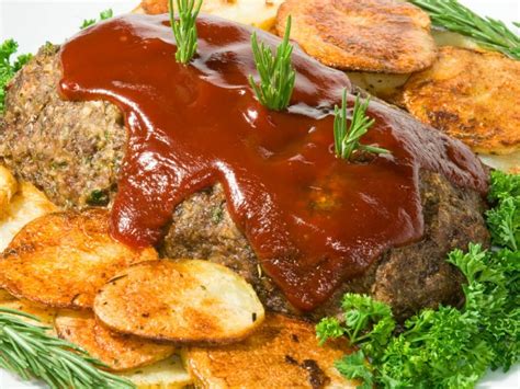 moms-amazing-meatloaf-recipe-cdkitchencom image