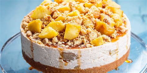 apple-crumble-cheesecake-best-cheesecake image