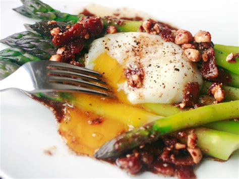 micro-steamed-asparagus-with-poached-egg-and image