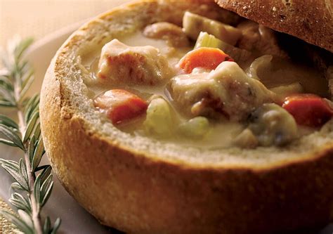 creamy-turkey-stew-in-a-bread-bowl-canadian-turkey image