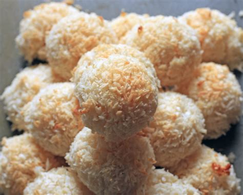 lime-and-coconut-macaroons-recipe-the-flavours-of image