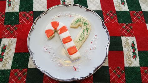 christmas-sugar-cookies-gluten-freed image