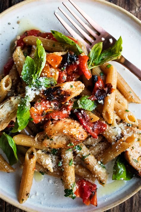 weeknight-grilled-chicken-pasta-salad-with-balsamic image