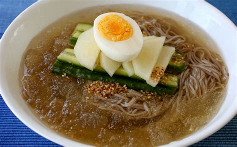 mul-naengmyeon-korean-cold-noodles-in-chilled-broth image
