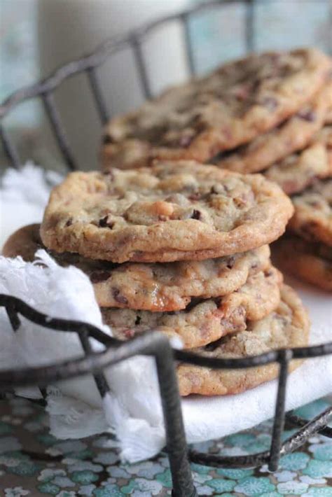 candy-bar-cookies-perfect-chocolate-chip-cookies image