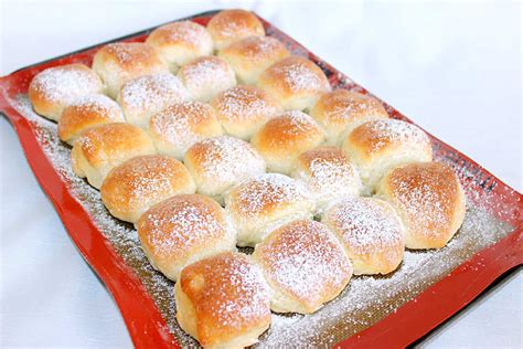 authentic-school-lunchroom-rolls-syrup-and-biscuits image