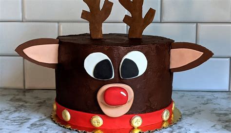 magical-reindeer-chocolate-cake-allergic-living image