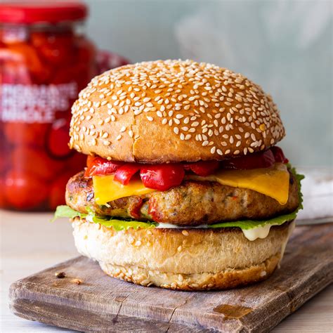 easy-spicy-chicken-burgers image